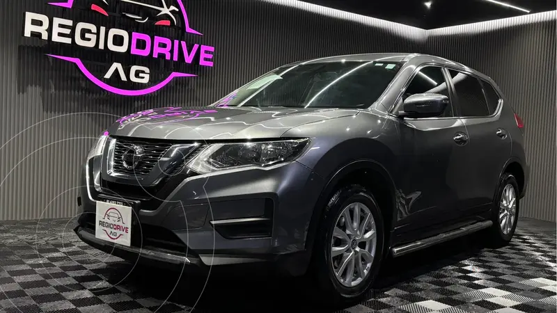 Foto Nissan X-Trail Advance 2 Row usado (2020) color Gris Oxford precio $335,000