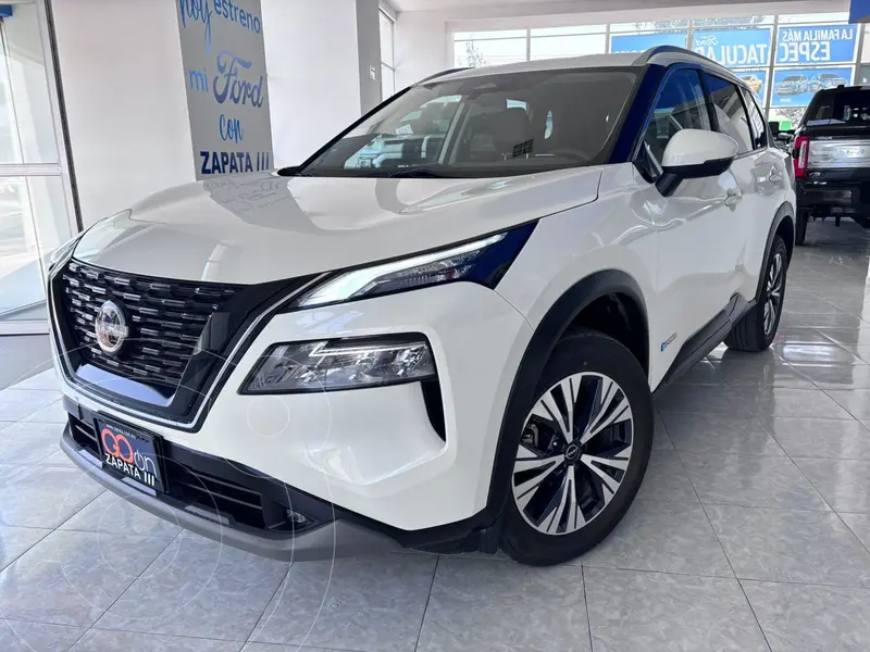 Foto Nissan X-Trail Exclusive 2 Filas usado (2023) color Blanco financiado en mensualidades(enganche $194,838 mensualidades desde $14,899)