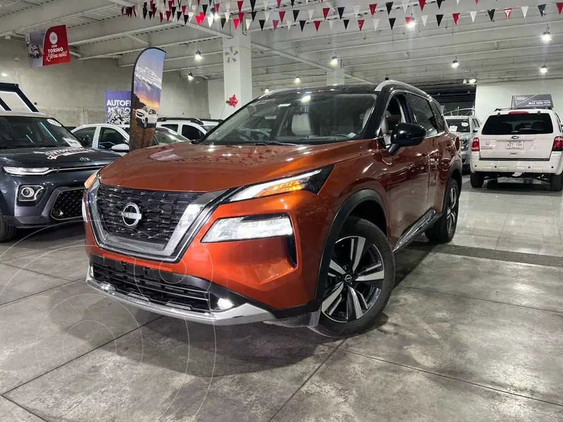 Foto Nissan X-Trail Platinum Plus 2 Filas usado (2023) color Naranja financiado en mensualidades(enganche $158,050 mensualidades desde $12,091)
