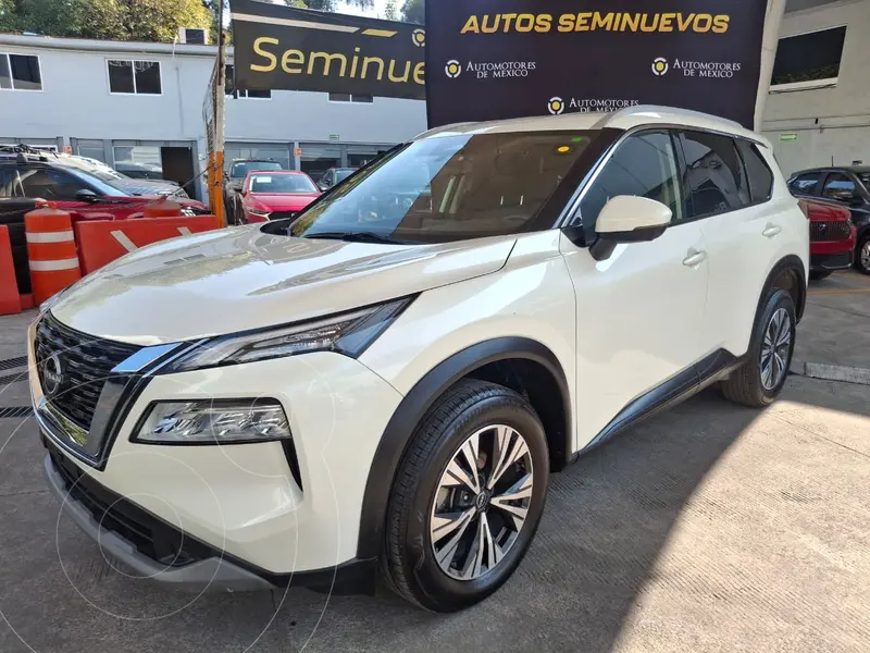 Foto Nissan X-Trail Exclusive 2 Filas usado (2024) color Blanco Perla financiado en mensualidades(enganche $99,000 mensualidades desde $12,264)