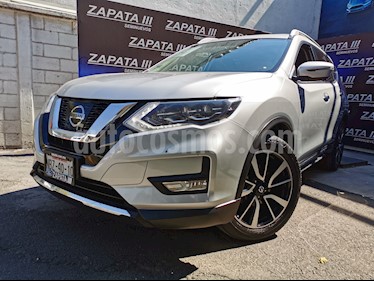foto Nissan X-Trail Exclusive usado (2018) color Plata precio $360,000
