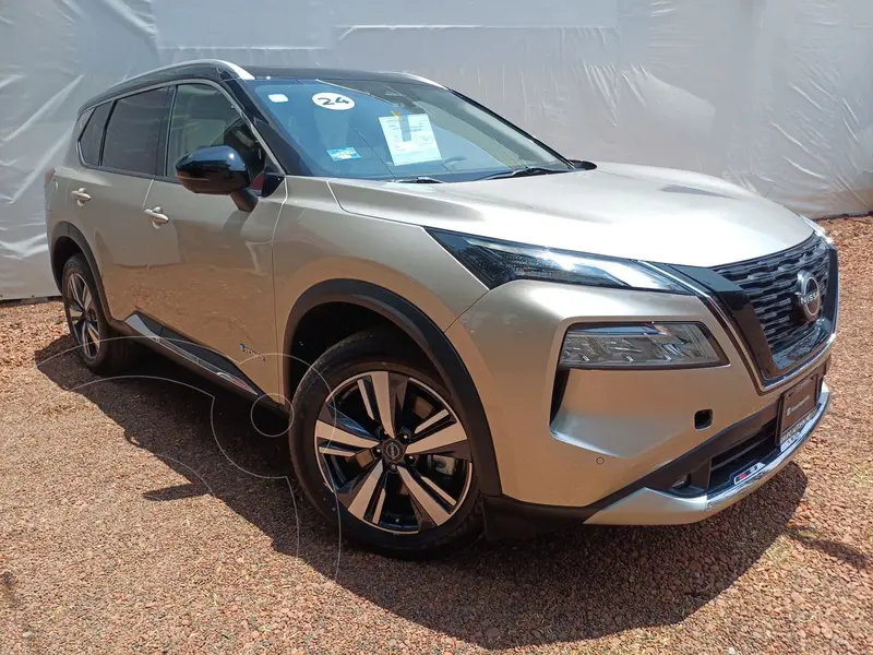 Foto Nissan X-Trail Platinum 2 Filas usado (2024) color Beige precio $780,000