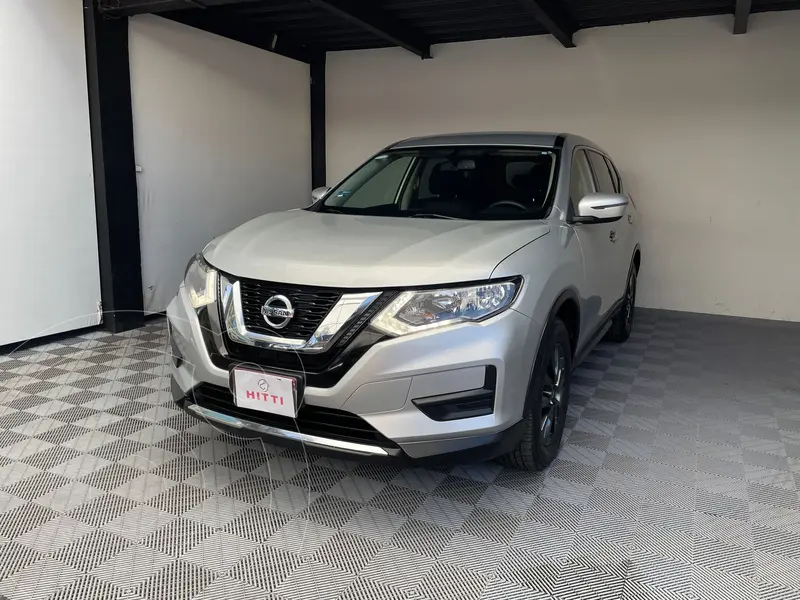Foto Nissan X-Trail Sense 2 Row usado (2021) color plateado precio $329,000