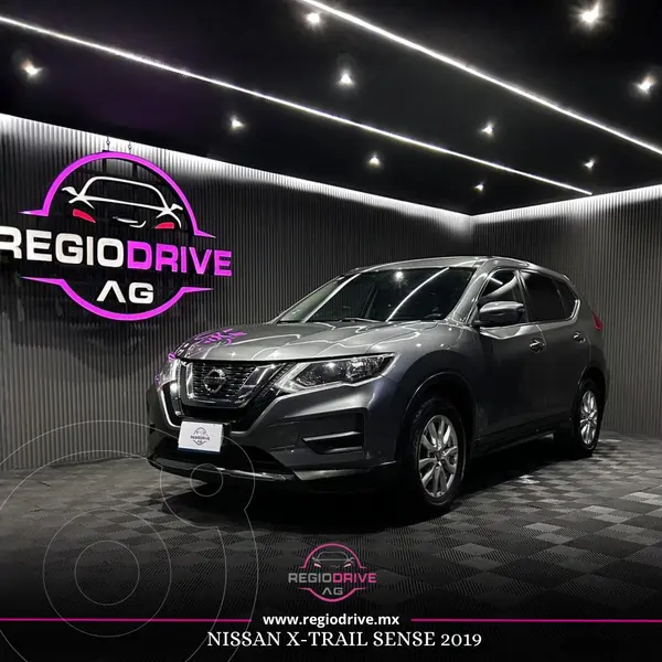 Foto Nissan X-Trail Sense 2 Row usado (2019) color Gris Oxford precio $264,900