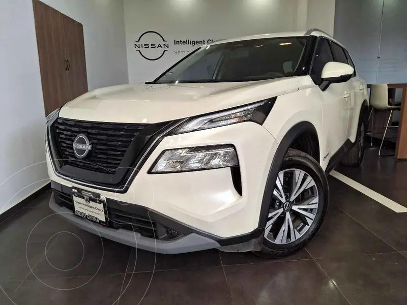Foto Nissan X-Trail Exclusive 2 Filas usado (2024) color Blanco precio $643,000