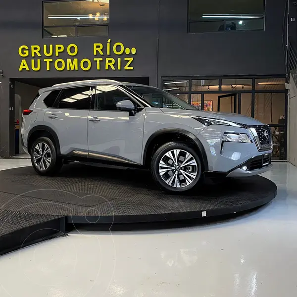 Foto Nissan X-Trail Exclusive 2 Filas usado (2023) color Gris Oscuro precio $590,000