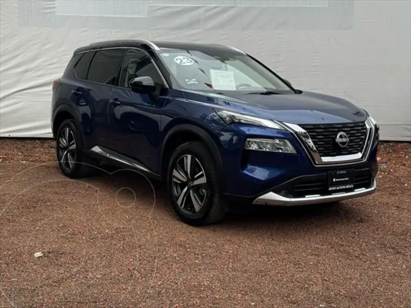 Foto Nissan X-Trail Platinum Plus 2 Filas usado (2023) color Azul Oscuro precio $489,900