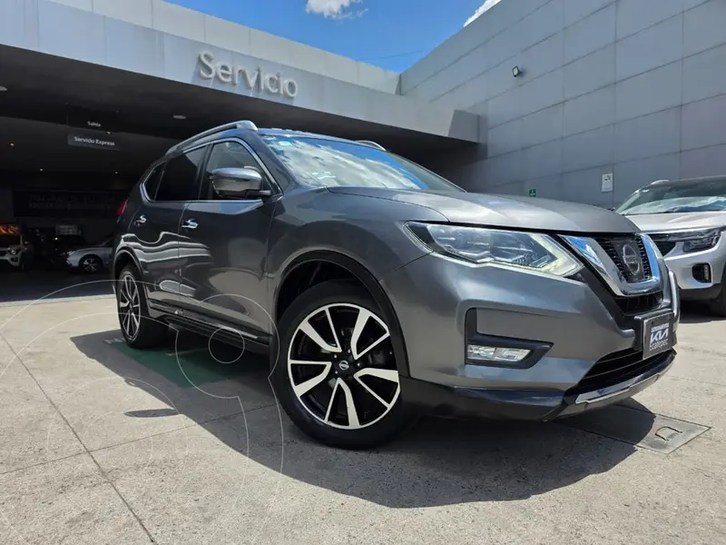 Foto Nissan X-Trail Exclusive 2 Row usado (2018) color Gris precio $289,000