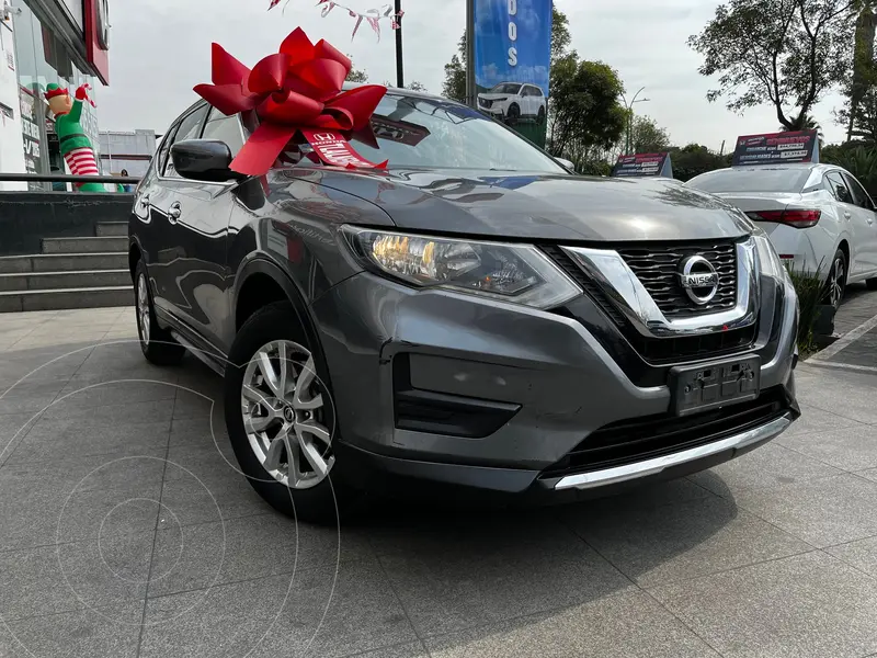 Foto Nissan X-Trail Sense 3 Row usado (2018) color Gris Oscuro precio $365,000