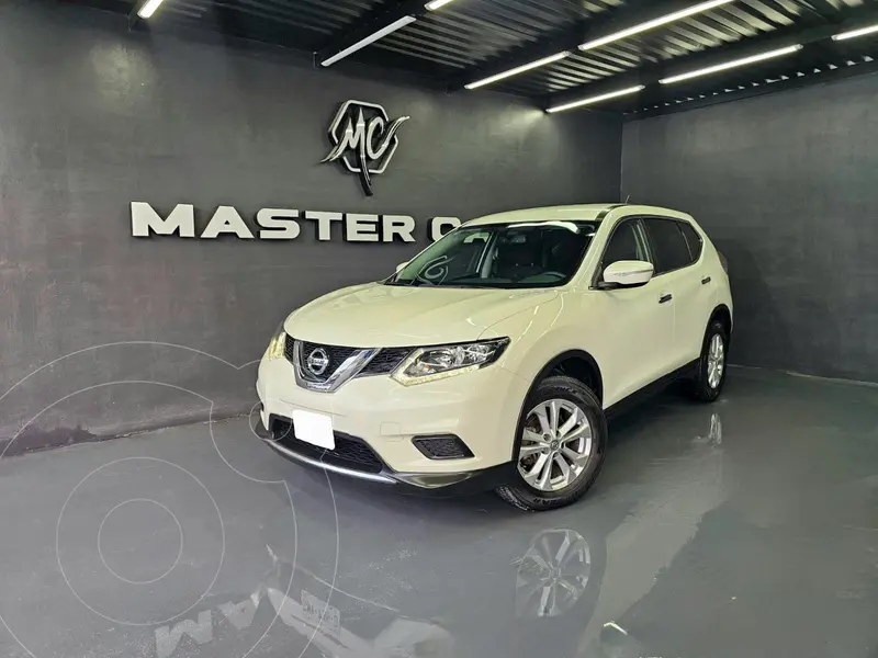 Foto Nissan X-Trail Sense 2 Row usado (2016) color Beige precio $238,000