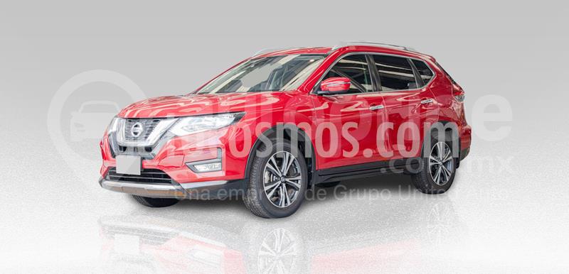 Nissan X-Trail Advance 3 Row usado (2018) color Rojo precio $355,000