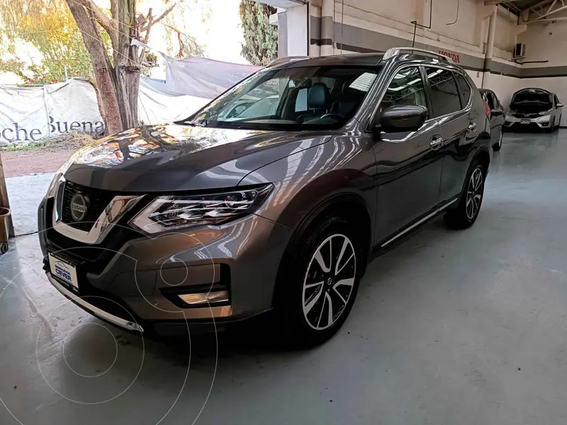 Foto Nissan X-Trail Exclusive 3 Row usado (2022) color Gris financiado en mensualidades(enganche $148,135 mensualidades desde $15,729)