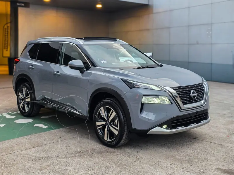 Foto Nissan X-Trail Exclusive 2 Filas usado (2025) color Gris financiado en mensualidades(enganche $131,784 mensualidades desde $15,164)