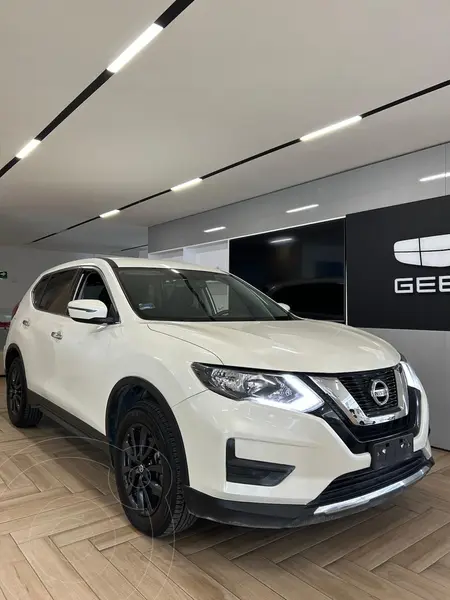 Foto Nissan X-Trail Sense 2 Row usado (2022) color Blanco financiado en mensualidades(enganche $133,300 mensualidades desde $5,609)