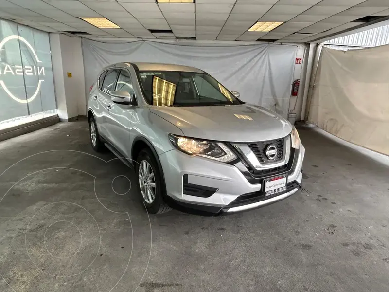 Foto Nissan X-Trail Sense 2 Row usado (2020) color plateado financiado en mensualidades(enganche $116,956 mensualidades desde $5,104)