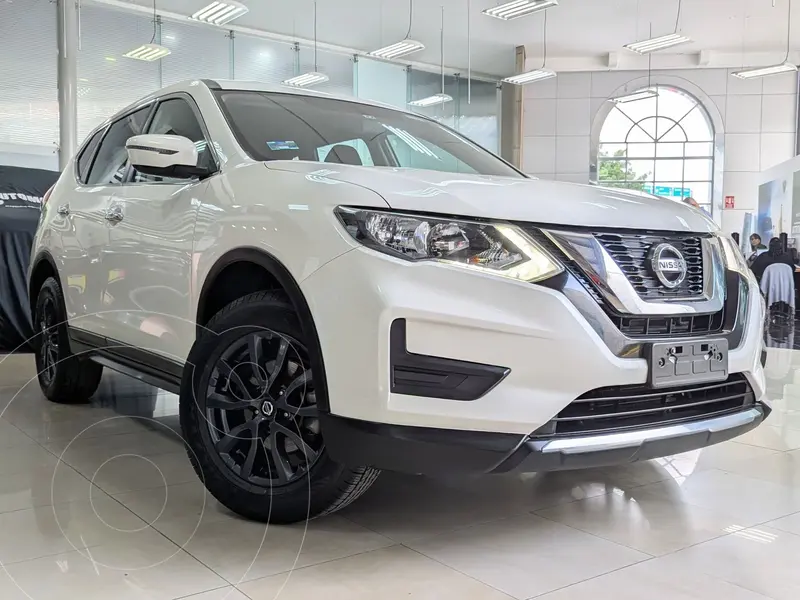 Foto Nissan X-Trail Sense 2 Row usado (2022) color Blanco precio $329,000