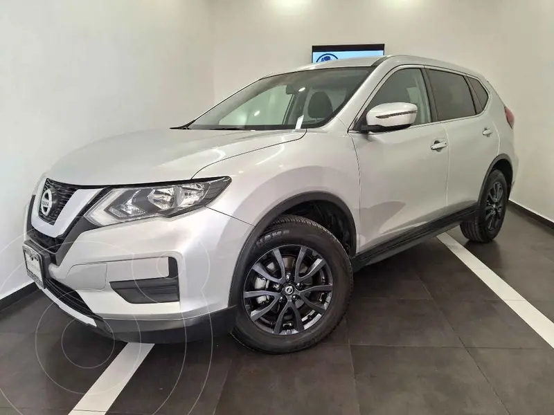 Foto Nissan X-Trail Sense 2 Row usado (2022) color Plata precio $355,000