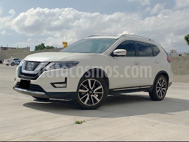 foto Nissan X-Trail Exclusive 3 Row usado (2018) color Blanco Perla precio $385,000