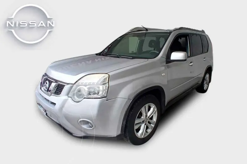 Foto Nissan X-Trail SLX 2.5L Lujo usado (2011) color Plata precio $184,000