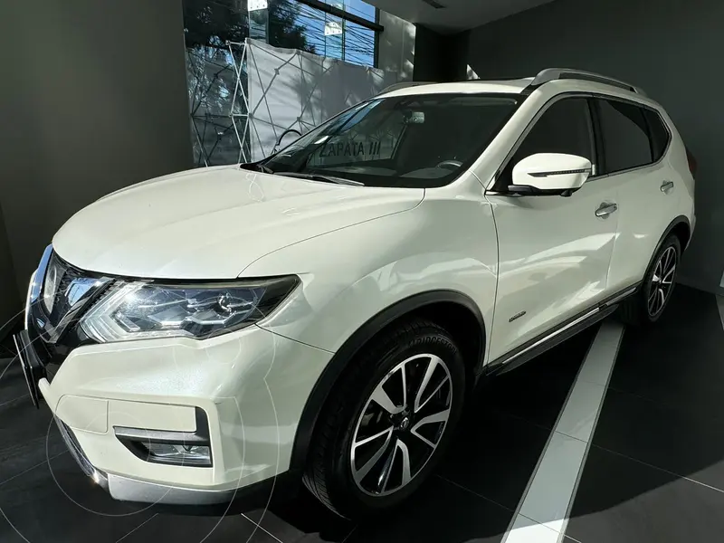 Foto Nissan X-Trail Exclusive 2 Row Hybrid usado (2019) color Blanco financiado en mensualidades(enganche $95,375 mensualidades desde $7,293)