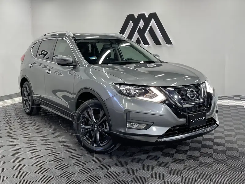 Foto Nissan X-Trail Advance 3 Row usado (2022) color Gris precio $447,999