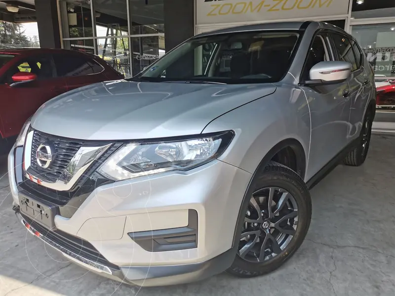Foto Nissan X-Trail Sense 2 Row usado (2021) color Plata financiado en mensualidades(enganche $135,000 mensualidades desde $11,627)
