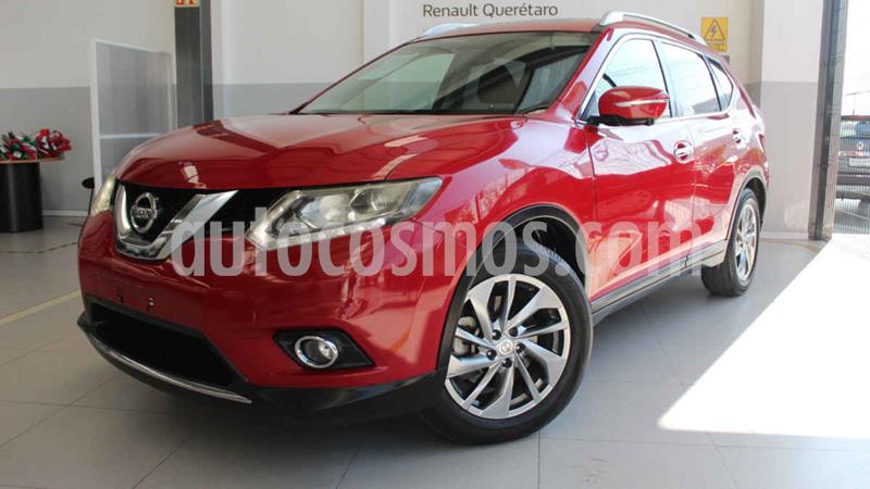 Nissan X-Trail Exclusive 3 Row usado (2015) color Rojo precio $250,000