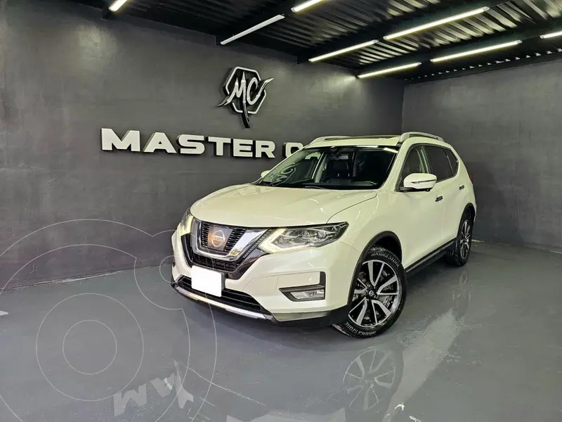 Foto Nissan X-Trail Exclusive 2 Row usado (2018) color Blanco precio $338,000