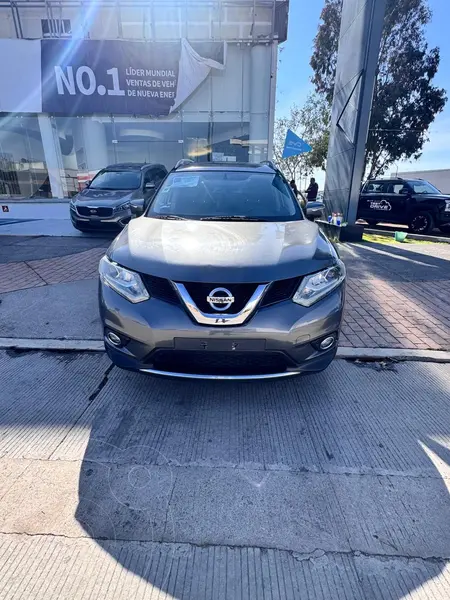 Foto Nissan X-Trail Exclusive 2 Row usado (2017) color Gris precio $290,000