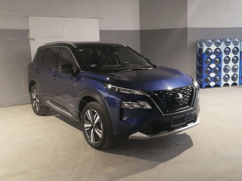 Foto Nissan X-Trail Platinum 2 Filas usado (2023) color Azul precio $669,900