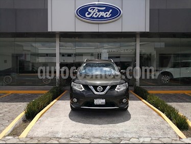 Nissan X-Trail Exclusive 2 Row usado (2015) color Verde precio $220,000