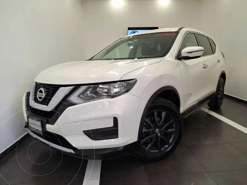 Foto Nissan X-Trail Sense 2 Row usado (2022) color Blanco precio $370,000