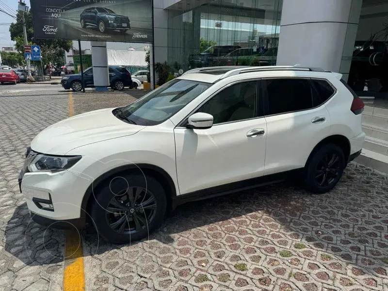 Foto Nissan X-Trail Advance 2 Row usado (2021) color Blanco financiado en mensualidades(enganche $88,000 mensualidades desde $12,700)