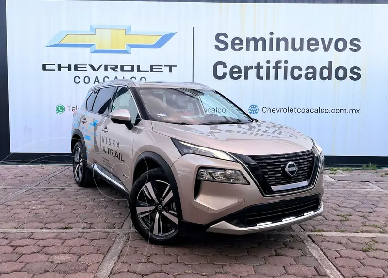 Foto Nissan X-Trail Platinum 2 Filas usado (2025) color Dorado financiado en mensualidades(enganche $243,627 mensualidades desde $16,232)