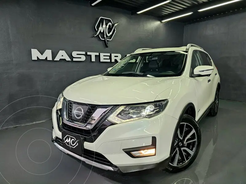 Foto Nissan X-Trail Exclusive 2 Row Hybrid usado (2018) color Blanco precio $265,000