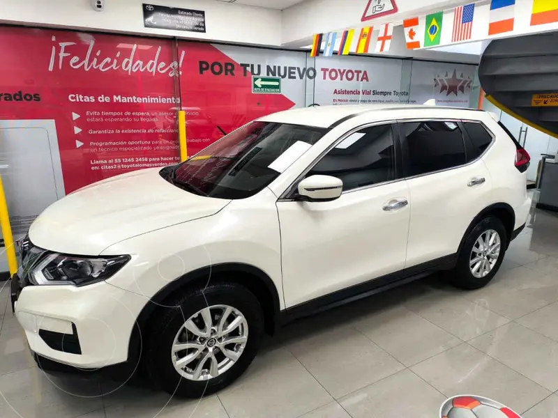 Foto Nissan X-Trail Sense 2 Row usado (2020) color Blanco financiado en mensualidades(enganche $60,720 mensualidades desde $5,990)