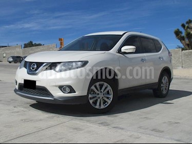 Foto venta Auto usado Nissan X-Trail Sense 3 Row (2017) color Blanco precio $283,000