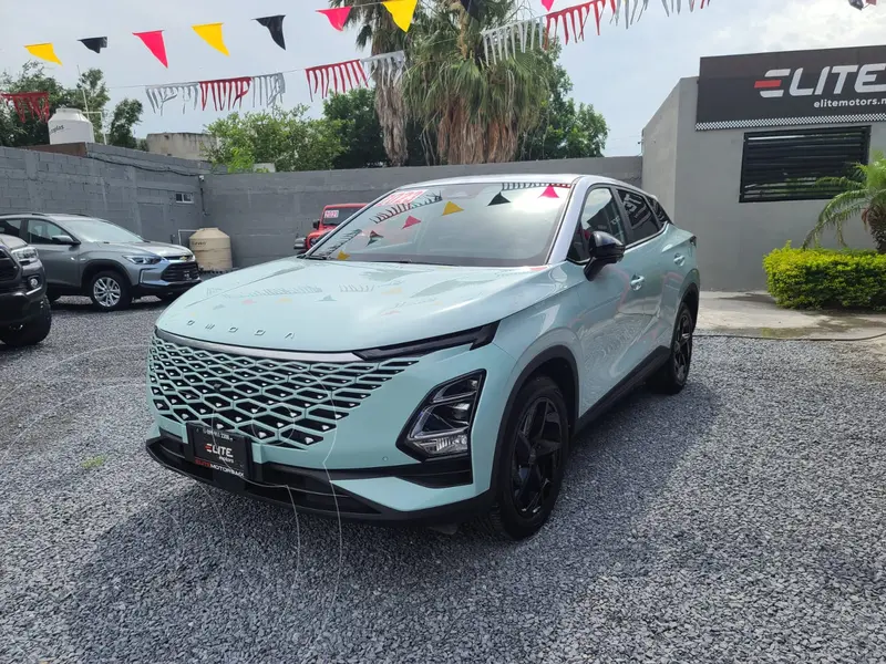 Foto Omoda C5 Premium usado (2023) color Celeste precio $374,900