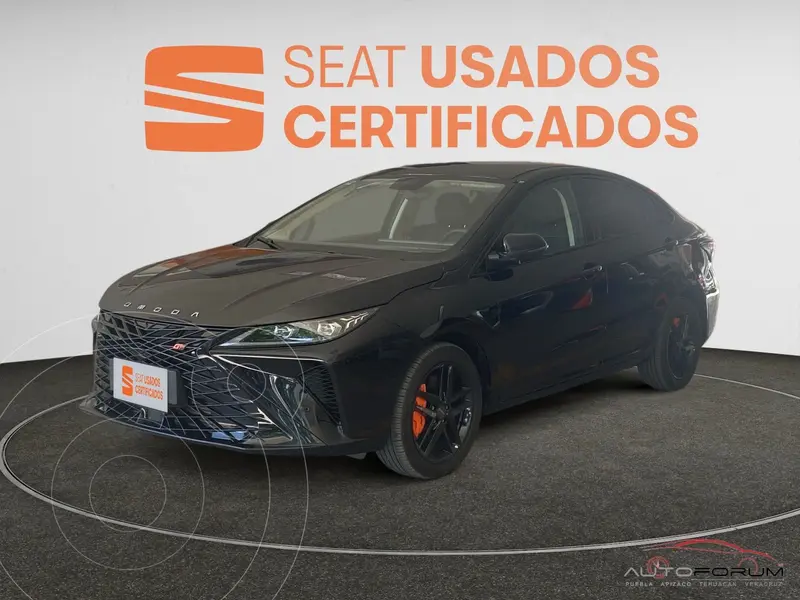 Foto Omoda O5 GT 1.6T Life usado (2024) color Negro financiado en mensualidades(enganche $125,323 mensualidades desde $10,978)