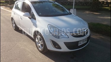 foto Opel Corsa 1.4T Enjoy Aut Full usado (2012) color Blanco precio $5.100.000