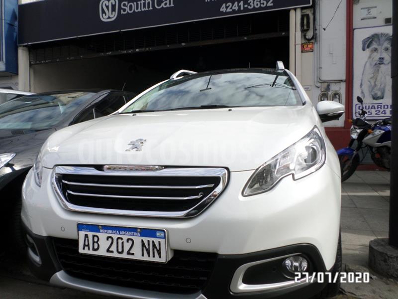 Peugeot 2008 Feline usado (2017) color Blanco precio $1.065.000