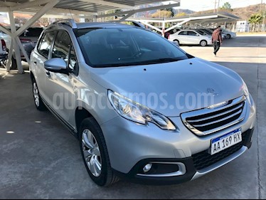 foto Peugeot 2008 Allure usado (2016) color Gris Claro precio $830.000