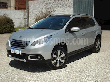 Foto Peugeot 2008 Feline usado (2017) color Gris Claro precio $450.000