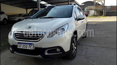 Peugeot 2008 Feline usado (2016) color Blanco precio $660.000