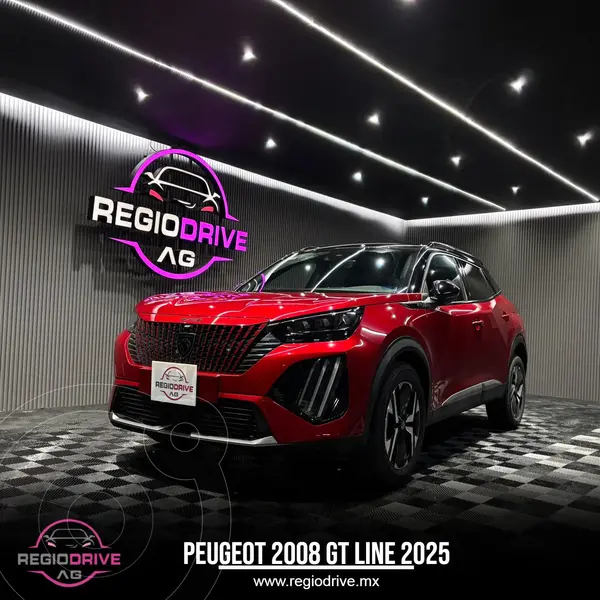 Foto Peugeot 2008 1.2L GT usado (2025) color Rojo financiado en mensualidades(enganche $95,980 mensualidades desde $9,683)