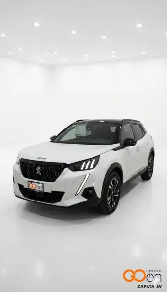 Foto Peugeot 2008 GT LINE usado (2023) color PEUBLANCO NAC precio $365,000