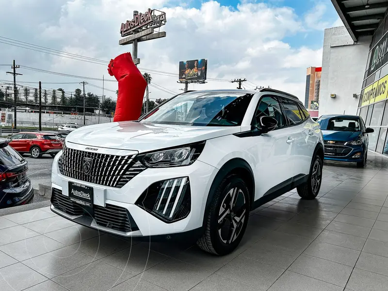 Foto Peugeot 2008 1.2L Allure Pack usado (2024) color Blanco financiado en mensualidades(enganche $92,180 mensualidades desde $9,433)