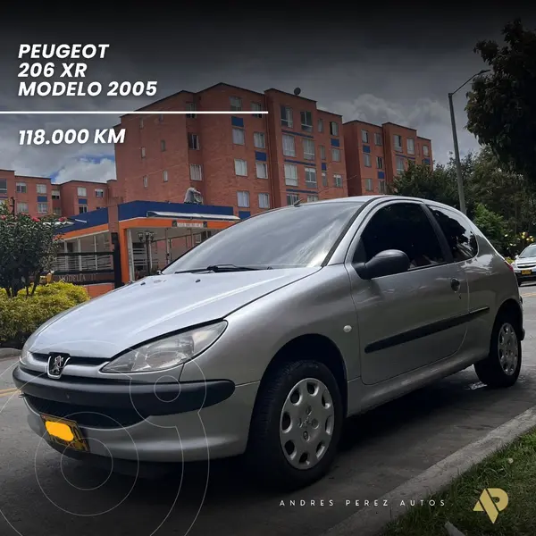 2005 Peugeot 206 XR mid plata metalizado