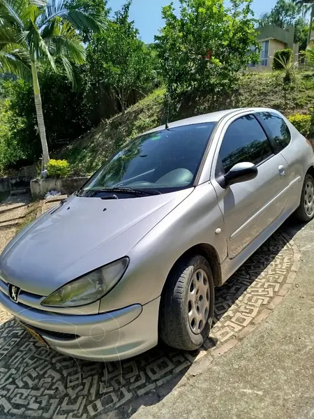 2005 Peugeot 206 XRA Hatchback 1.400 C.C