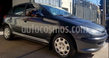foto Peugeot 206 1.4 XR 5P usado (2010) color Verde Oscuro precio $175.000